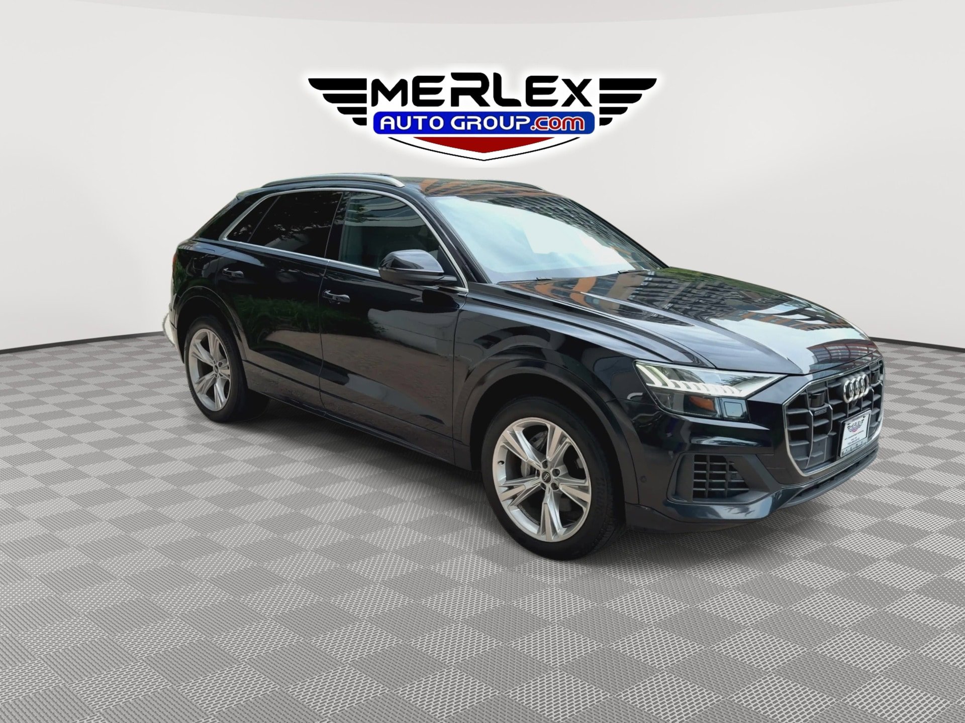 Used 2021 Audi Q8 Premium Plus AWD/4WD image 2