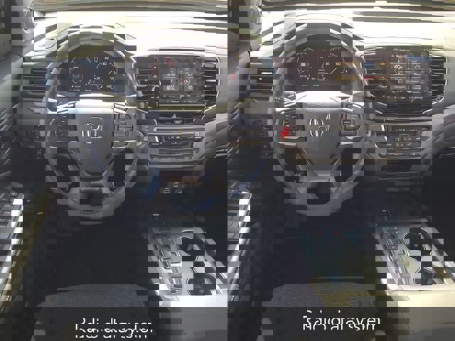 Used 2025 Honda Ridgeline Sport+ image 16