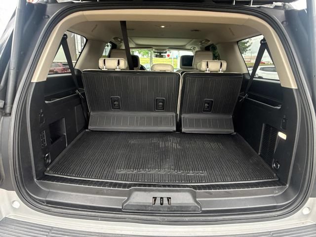 Used 2019 Ford Expedition Max Platinum RWD image 13