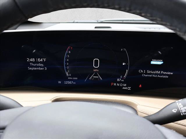 Used 2024 Cadillac XT4 Premium Luxury AWD/4WD image 15