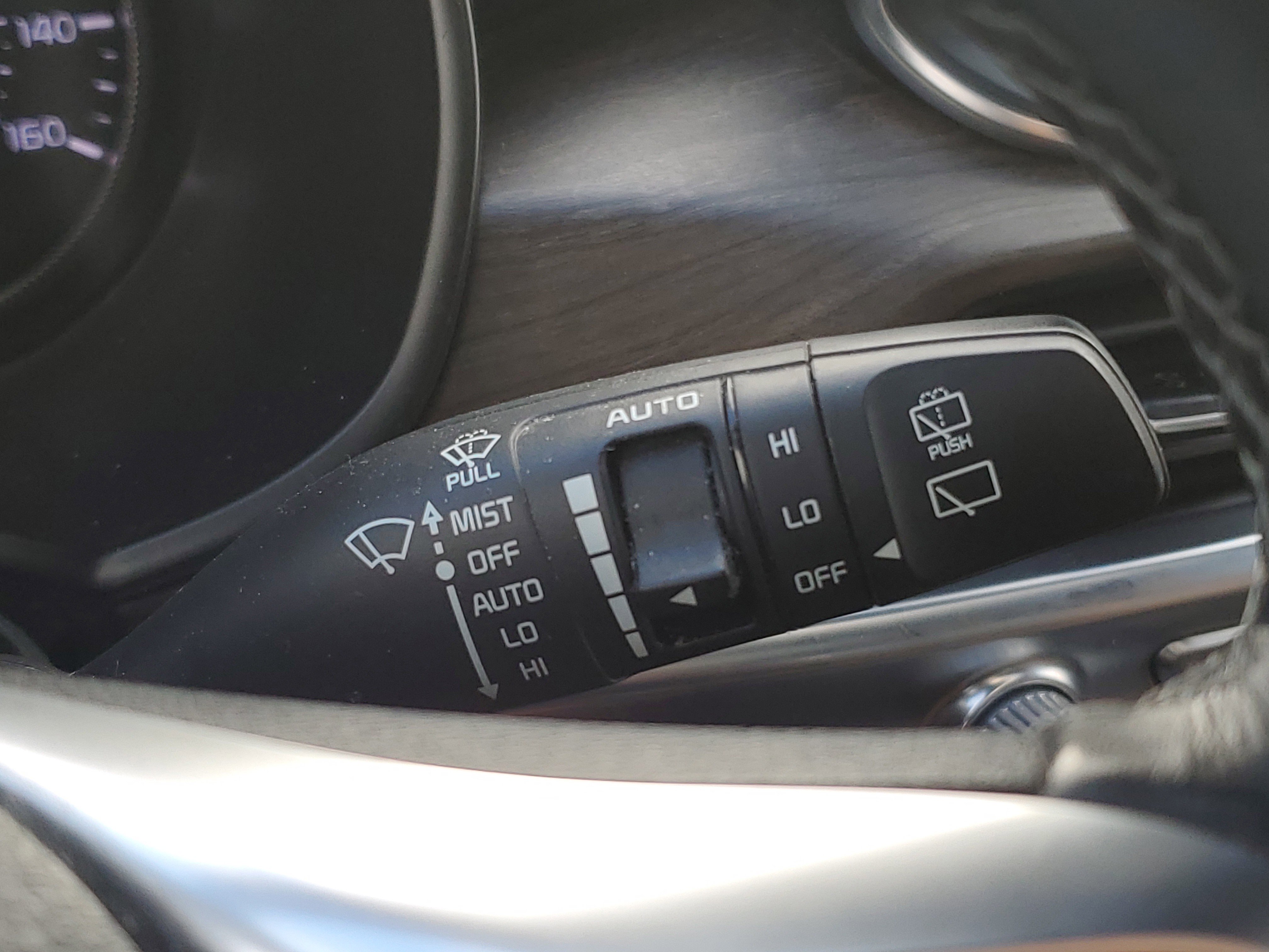 Used 2021 Kia Telluride SX w/ SX Prestige Package image 15