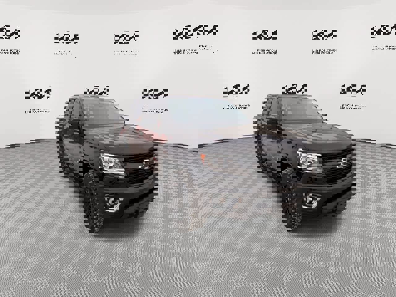 Used 2017 Chevrolet Colorado Z71 image 3