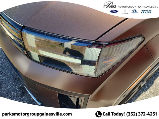 New 2025 Hyundai Santa Fe Limited FWD image 6