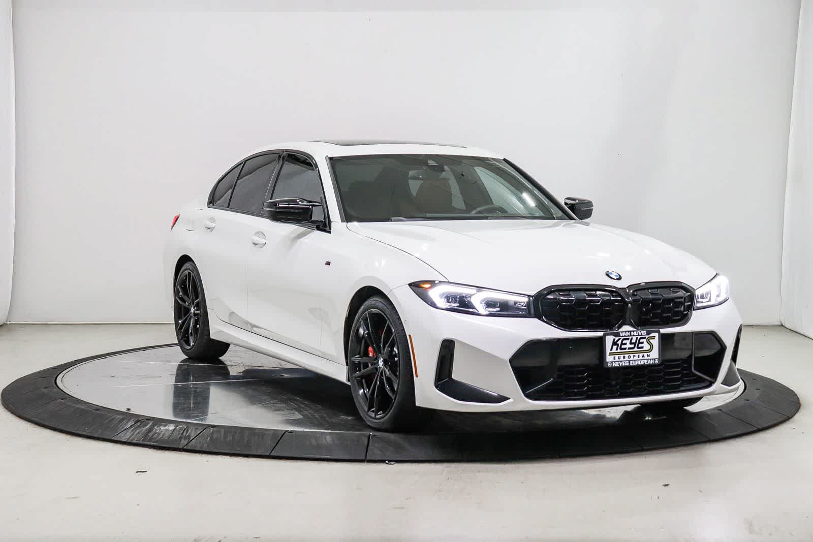 Used 2024 BMW M340i w/ Parking Assistance Package RWD image 5