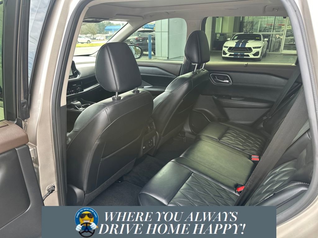 Used 2023 Nissan Rogue Platinum w/ Platinum Premium Package image 26