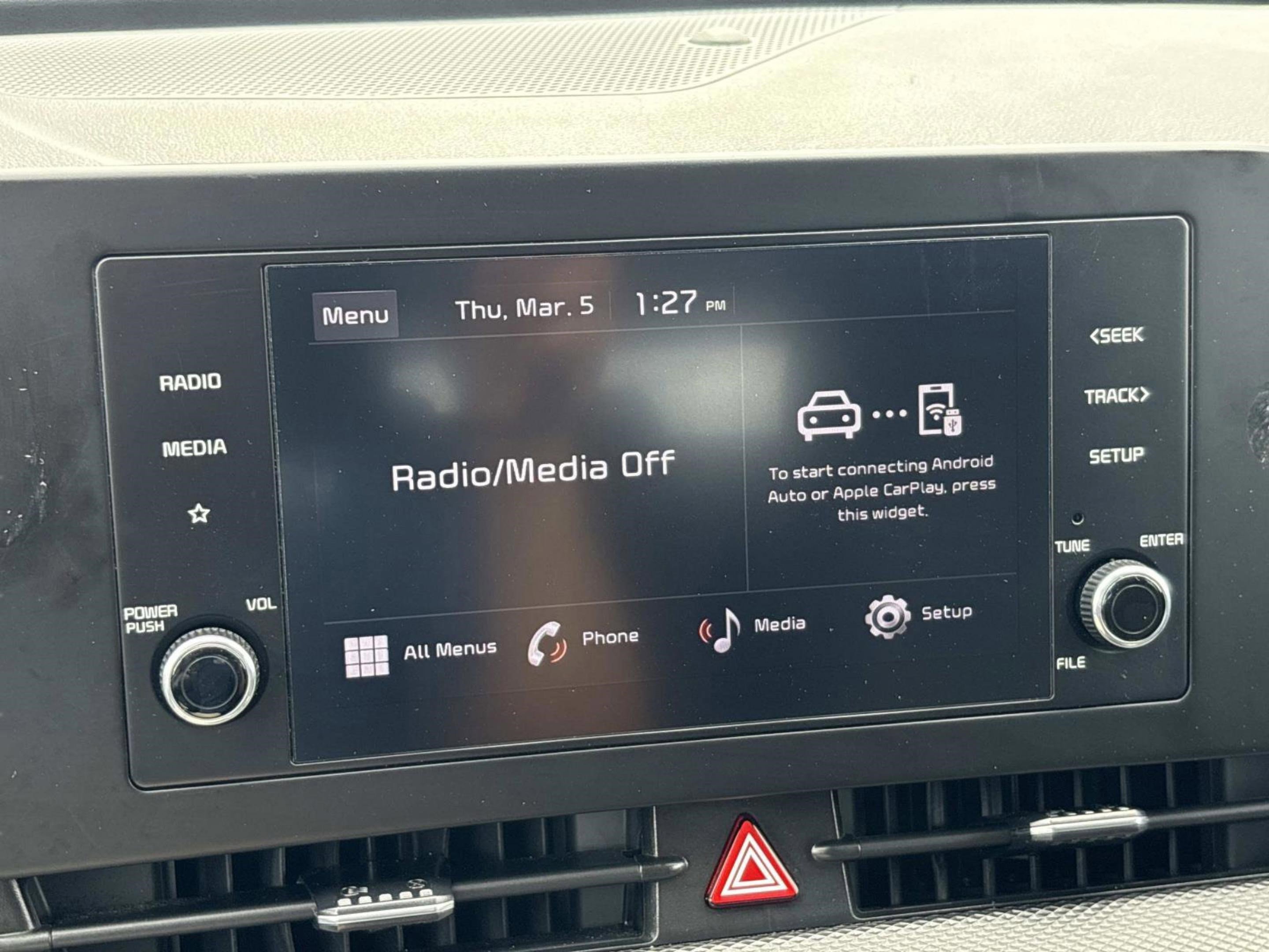 Used 2024 Kia Sportage LX image 30