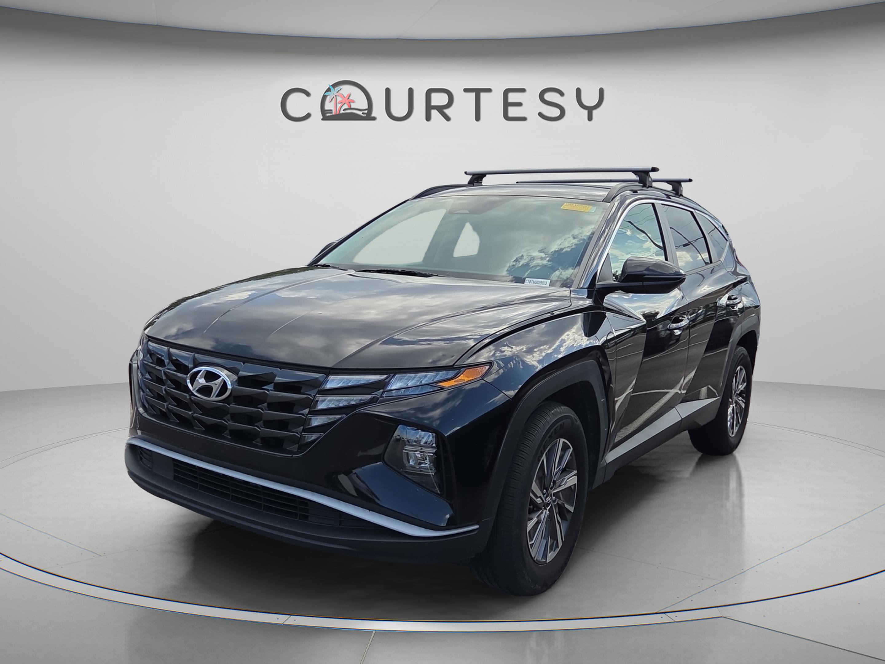 Used 2022 Hyundai Tucson Blue AWD/4WD image 1