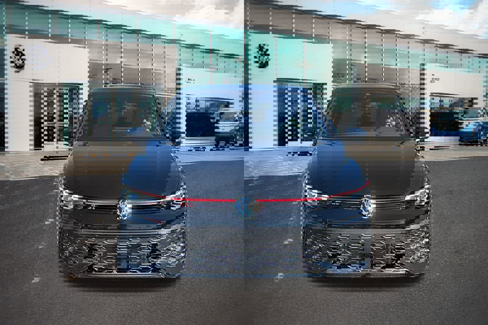 New 2025 Volkswagen GTI SE image 2