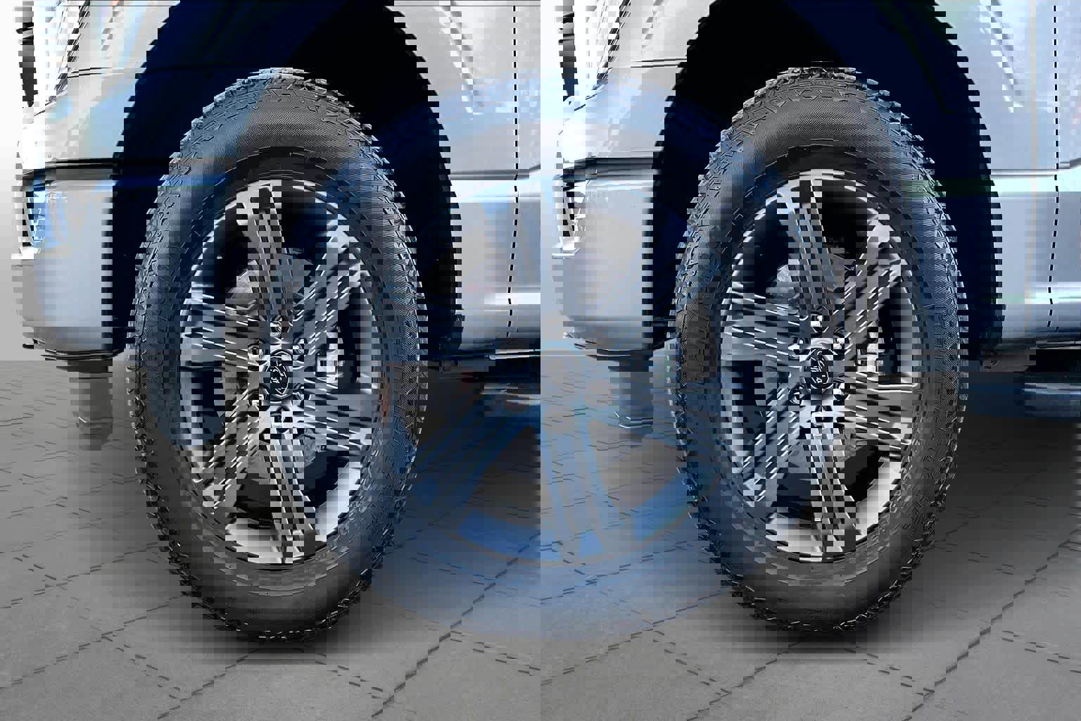 Certified 2023 Ford F150 XLT w/ Equipment Group 302A High image 10