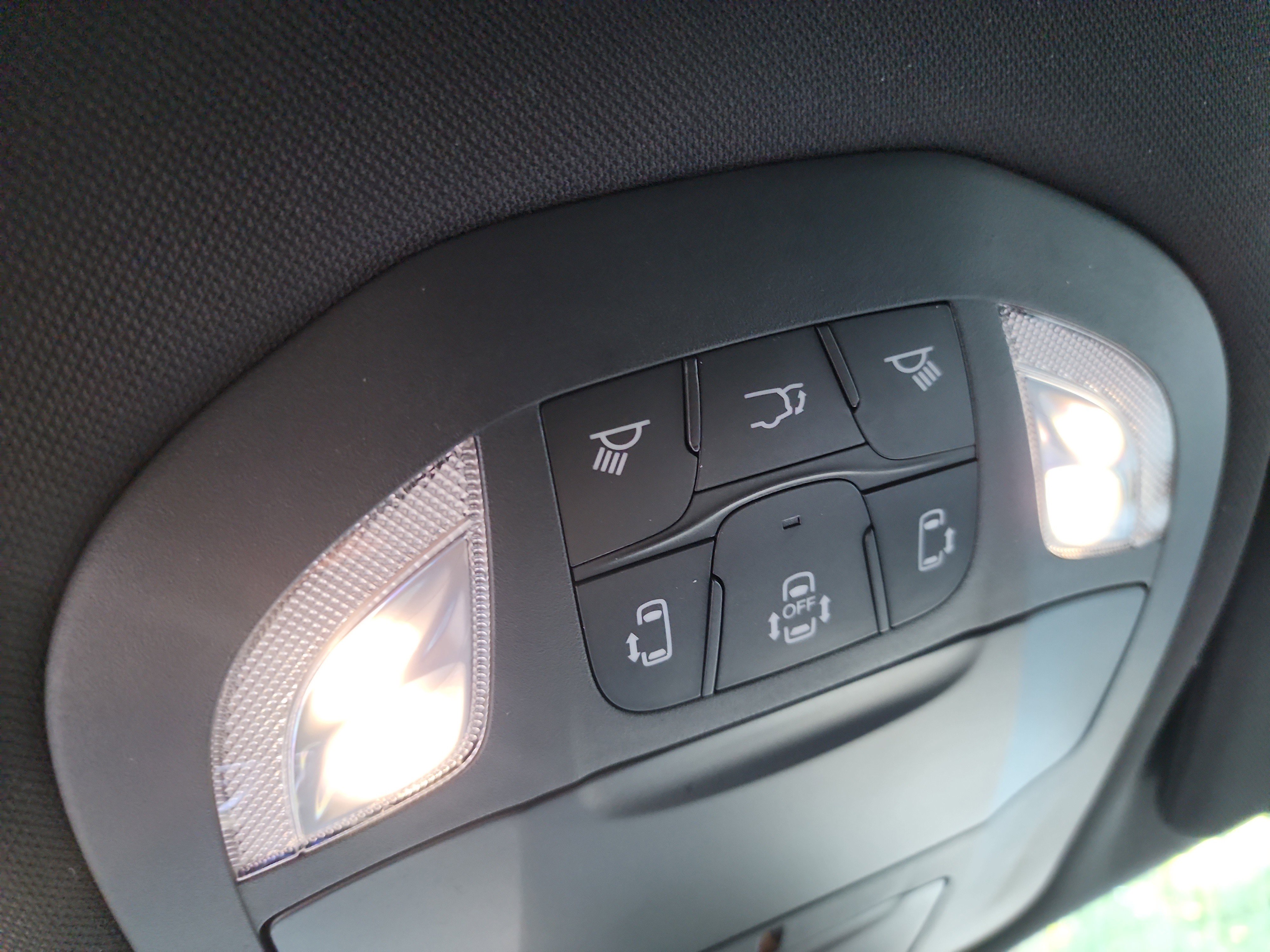 New 2026 Chrysler Pacifica Select image 9