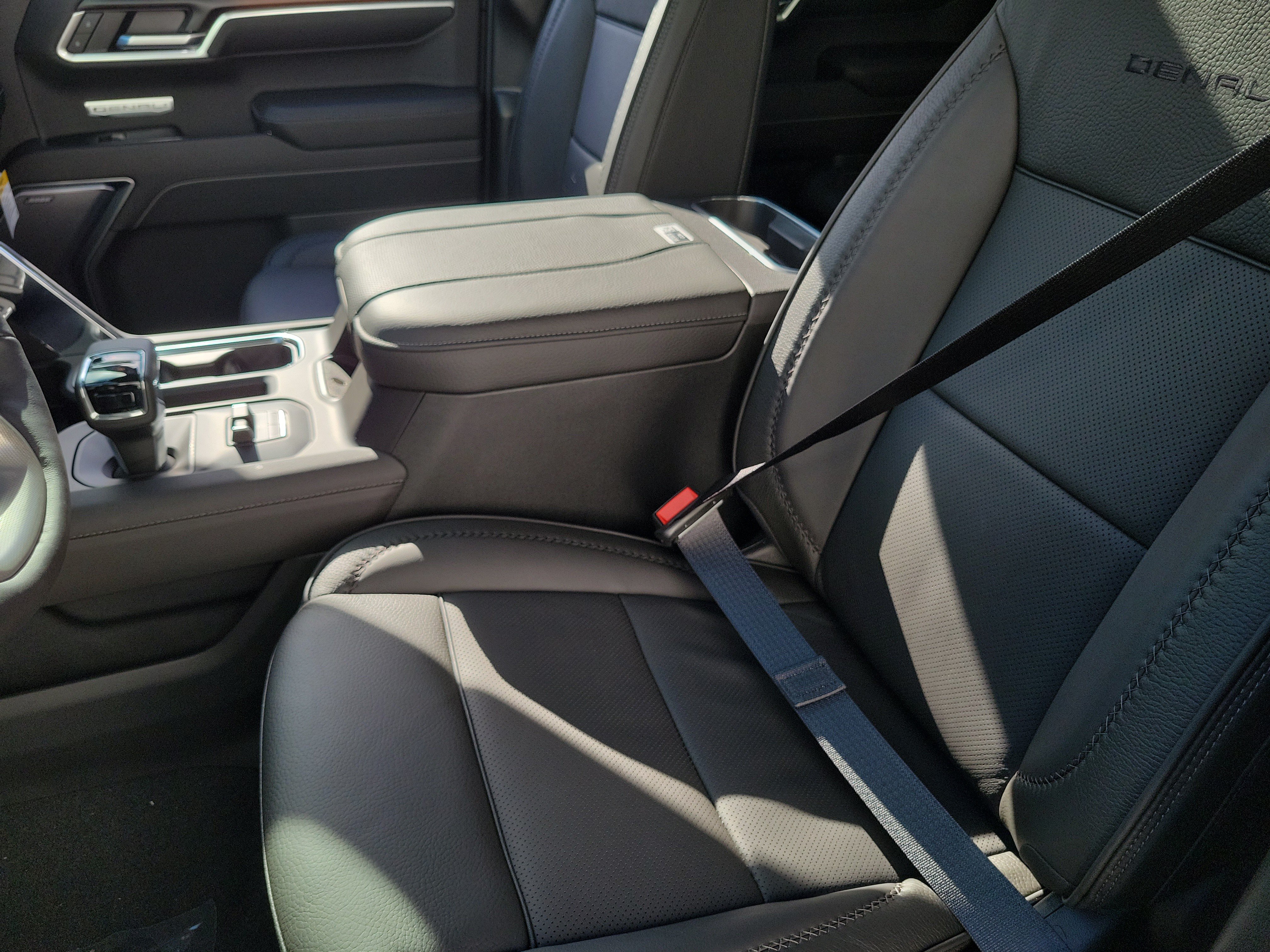 New 2026 GMC Sierra 1500 Denali AWD/4WD image 22