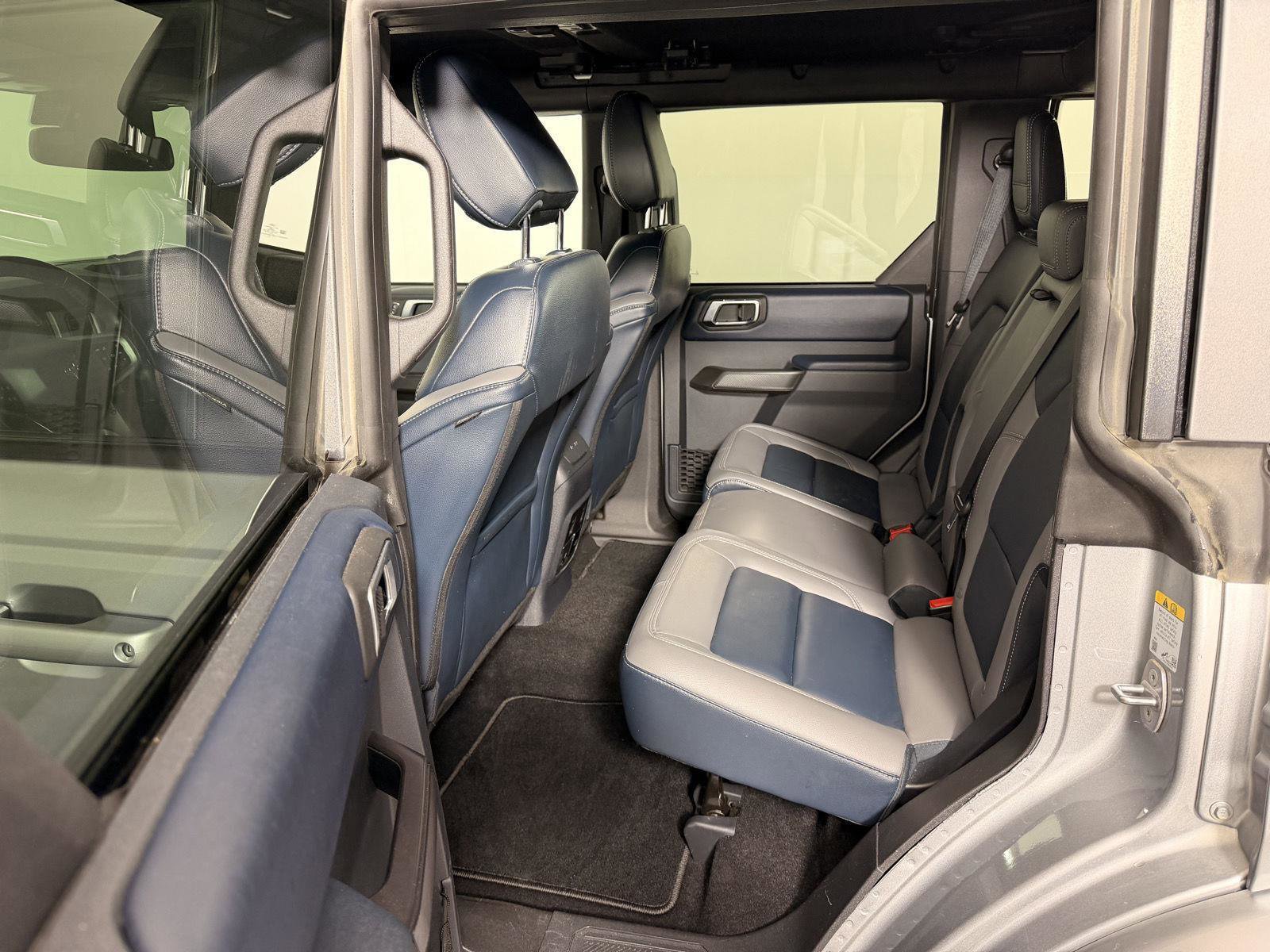 Used 2024 Ford Bronco Outer Banks image 15