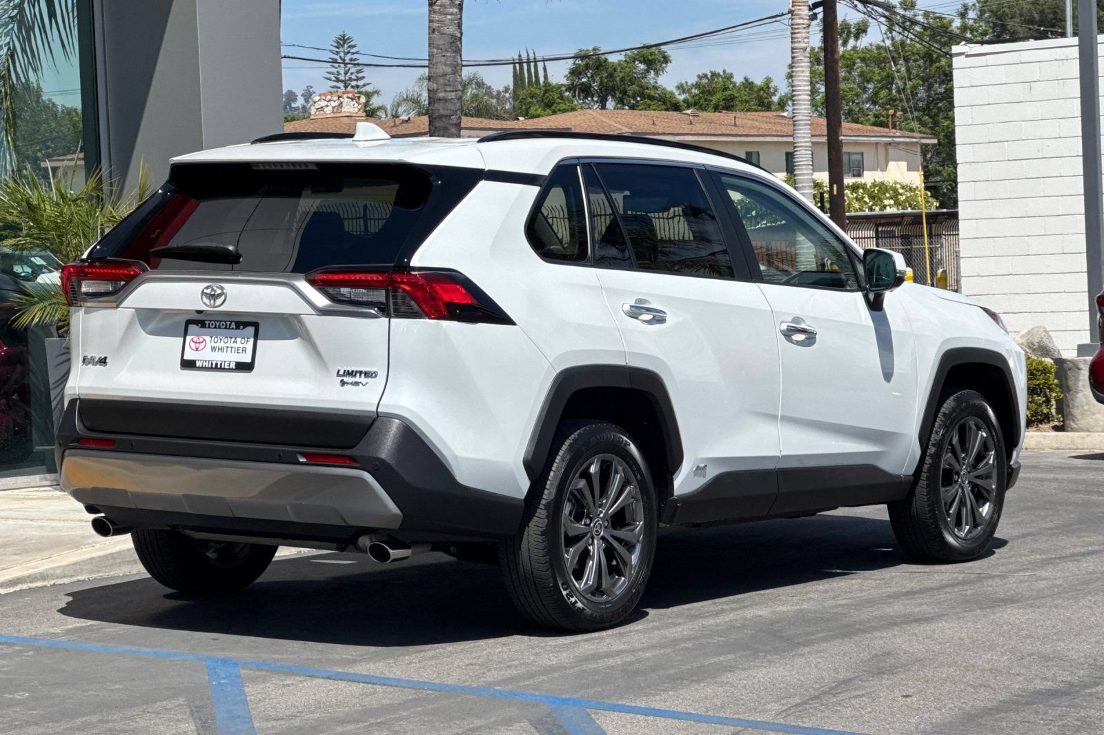 Certified 2025 Toyota RAV4 Limited AWD/4WD image 5