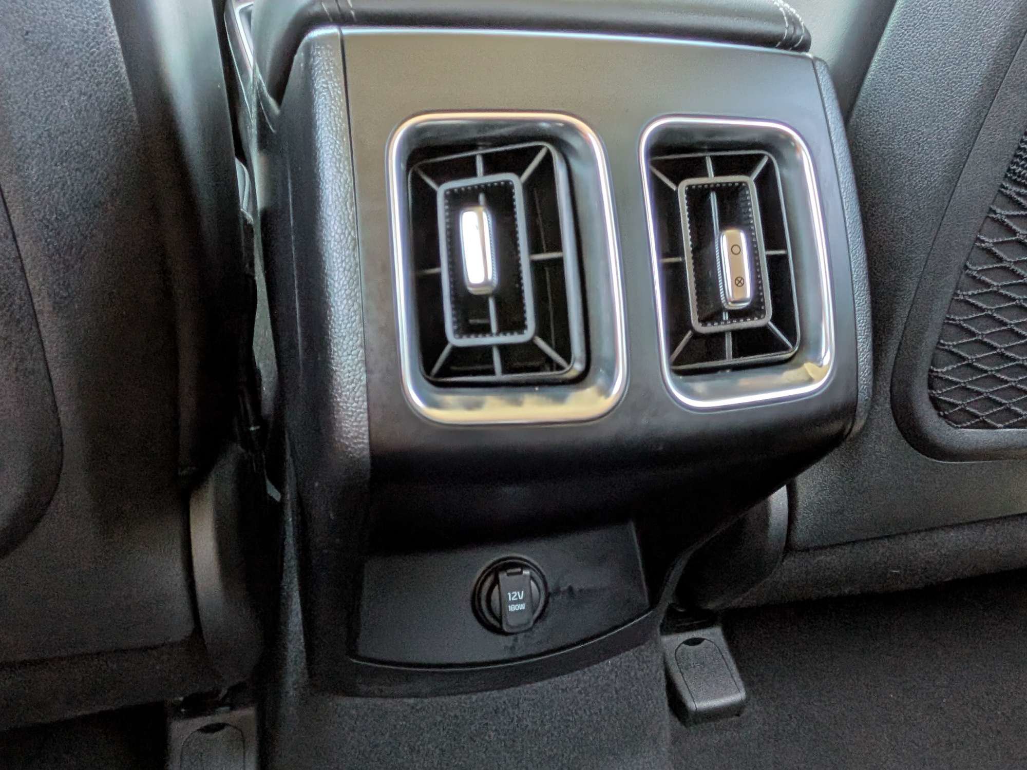 Certified 2025 Kia Sorento EX AWD/4WD image 19