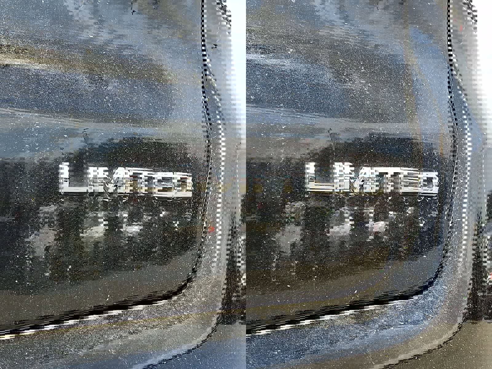 Used 2017 Jeep Compass Limited w/ Navigation Group image 32