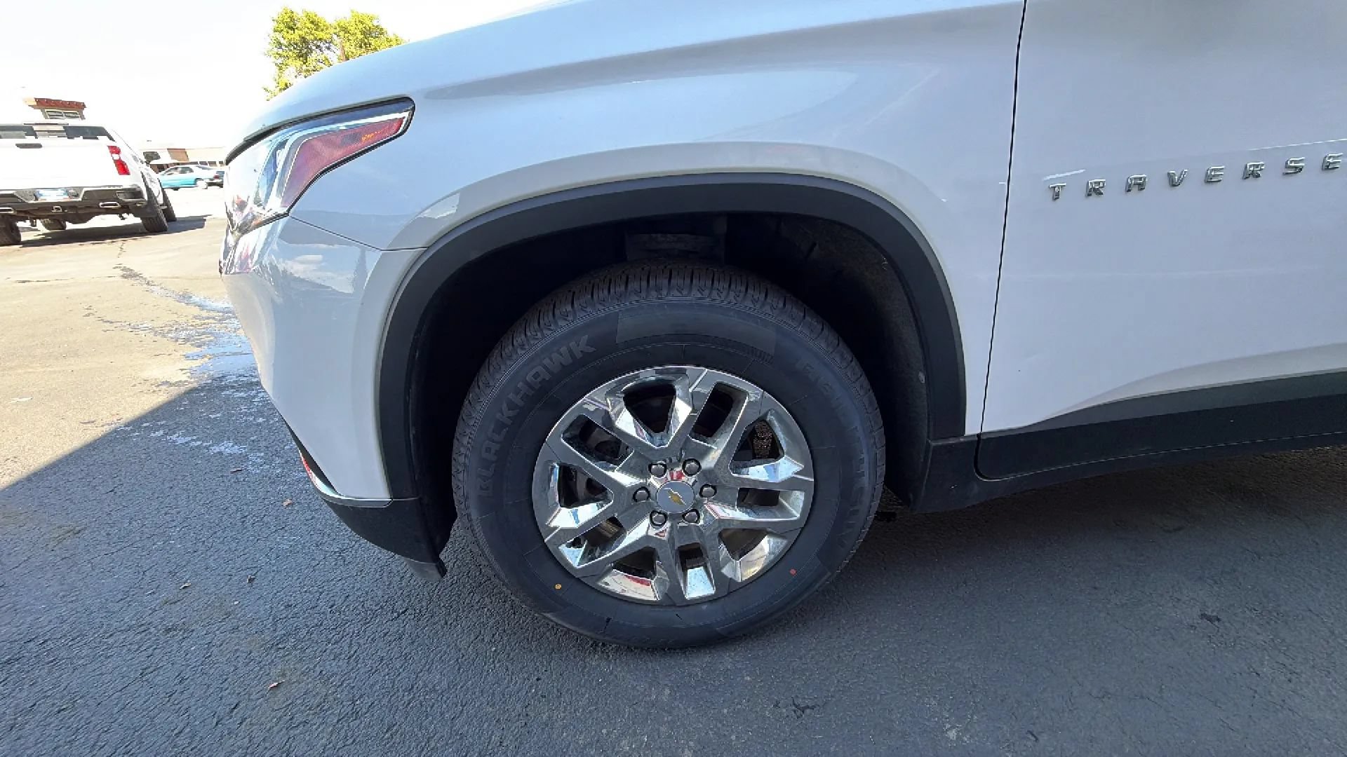 Used 2019 Chevrolet Traverse LT w/ LPO, Floor Liner Package AWD/4WD image 15