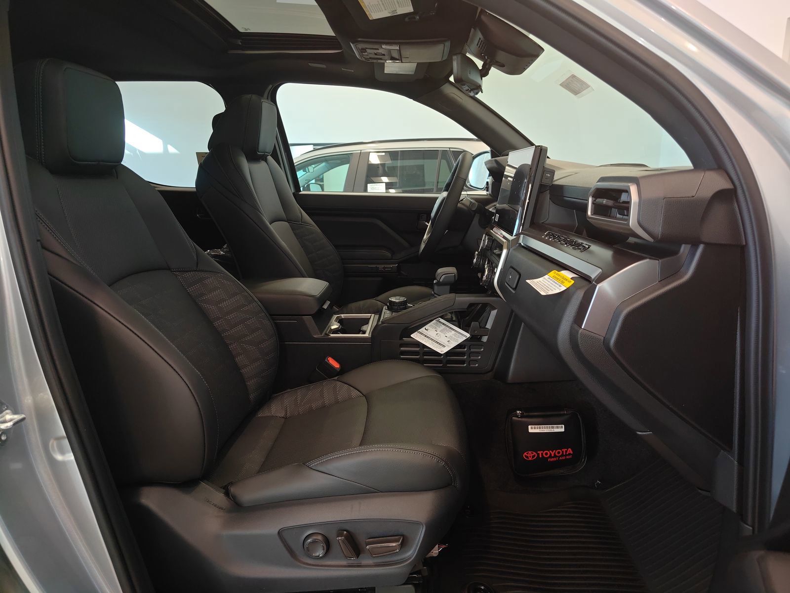 New 2026 Toyota Tacoma TRD Off-Road w/ TRD Off Road Premium Package image 17