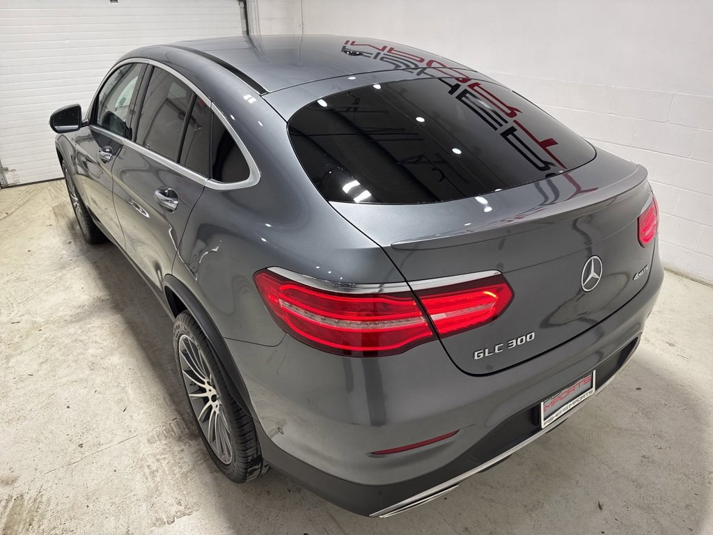 Used 2019 Mercedes-Benz GLC 300 4MATIC Coupe image 10