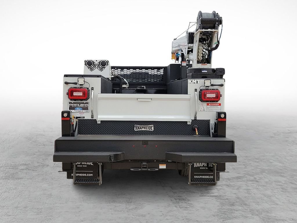 New 2024 Ford F550 4x4 Crew Cab Super Duty image 9