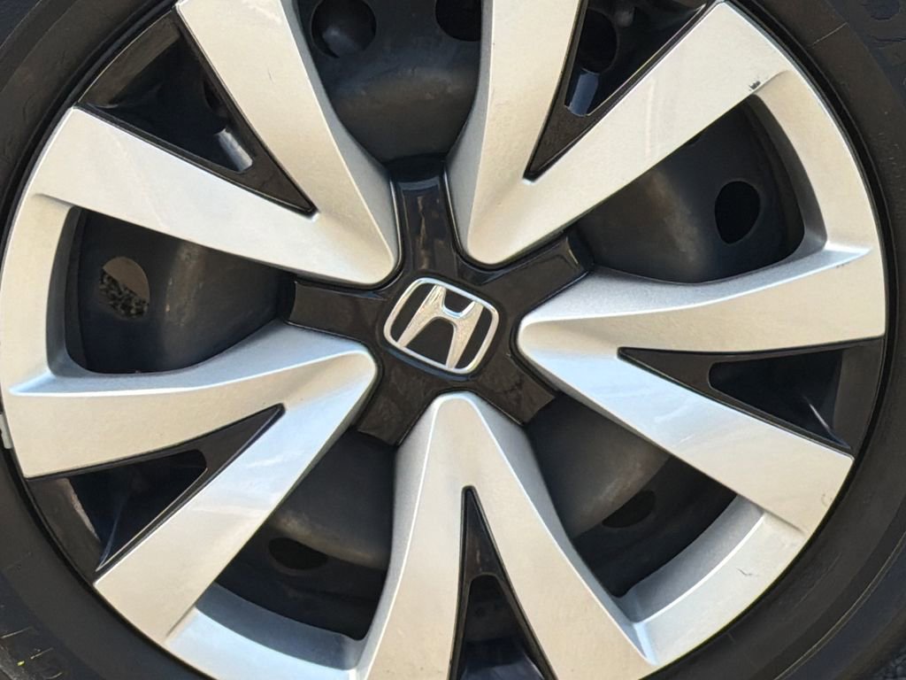 Used 2022 Honda Civic LX image 6