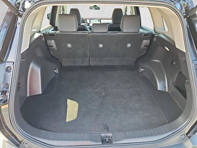 Used 2026 Toyota RAV4 XLE Premium FWD image 6