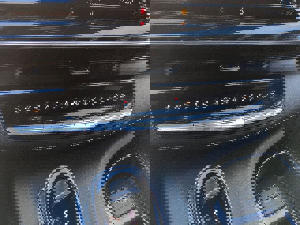 Used 2021 Cadillac Escalade Sport w/ Driver Assist Tech Package image 30