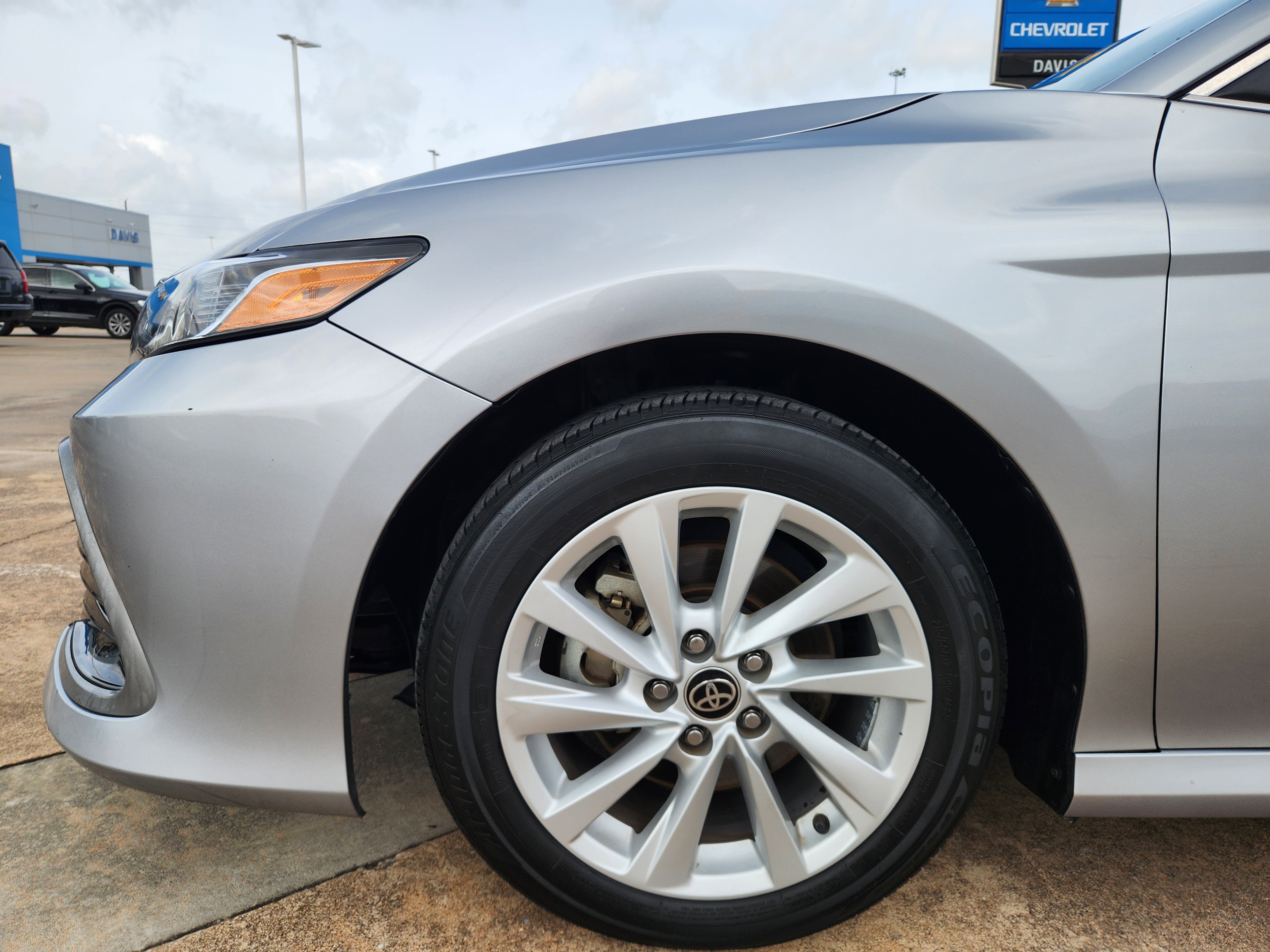 Used 2024 Toyota Camry LE FWD image 9