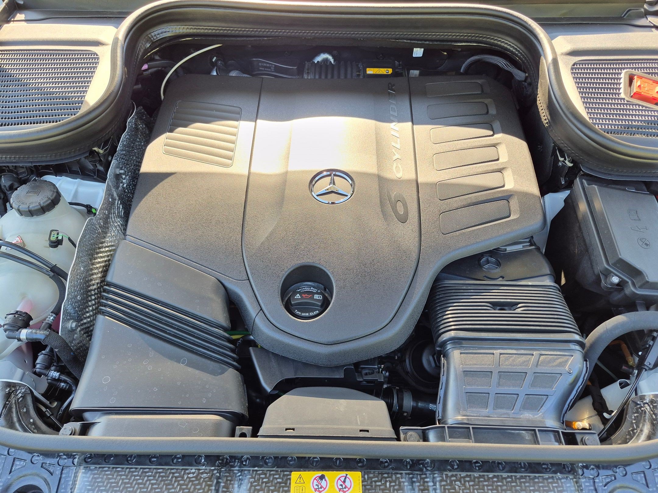 Certified 2025 Mercedes-Benz GLS 450 4MATIC image 37