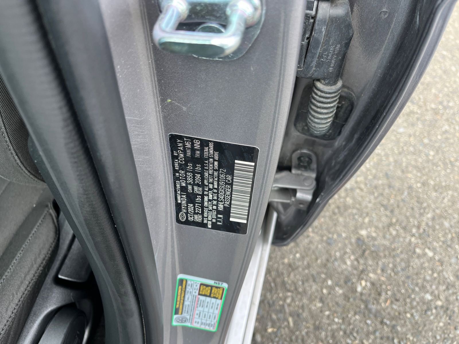 Used 2025 Hyundai Elantra SEL FWD image 32