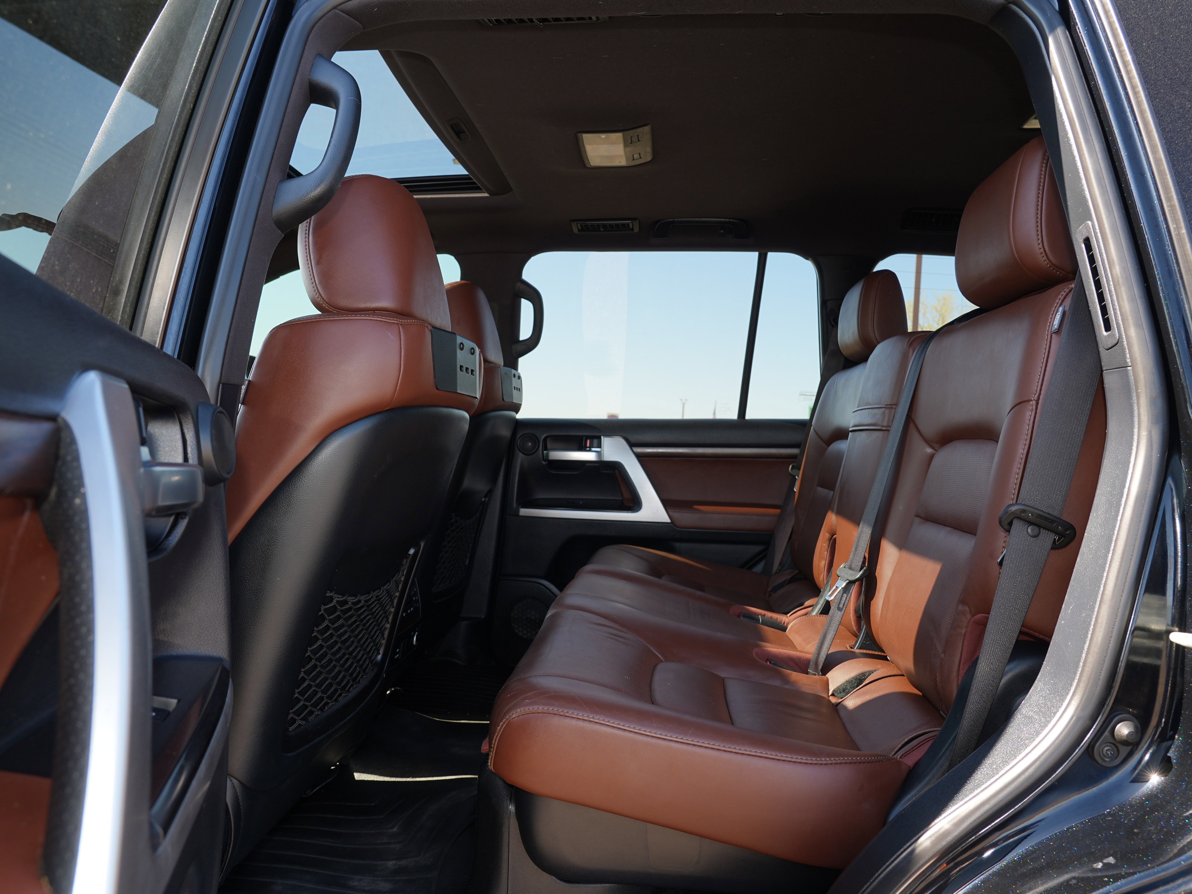 Used 2016 Toyota Land Cruiser AWD/4WD image 18