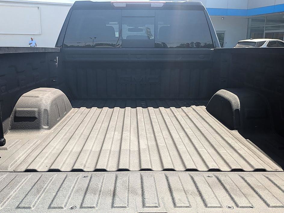 Used 2021 GMC Sierra 1500 SLT w/ SLT Premium Package AWD/4WD image 28