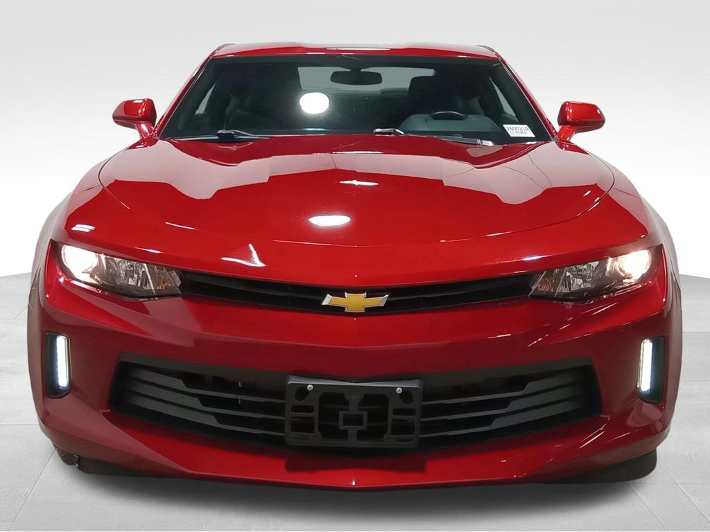 Used 2017 Chevrolet Camaro LT RWD image 10