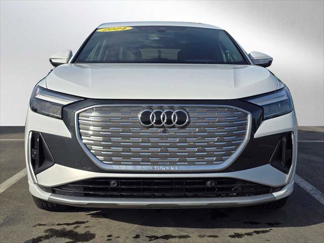 Used 2024 Audi Q4 e-tron Premium Plus image 8