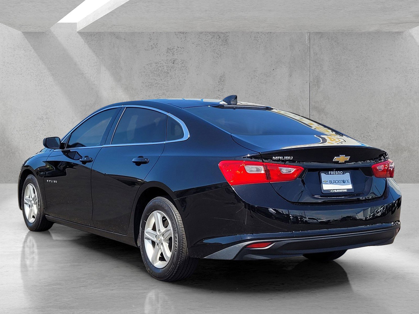 Used 2023 Chevrolet Malibu LS FWD image 6