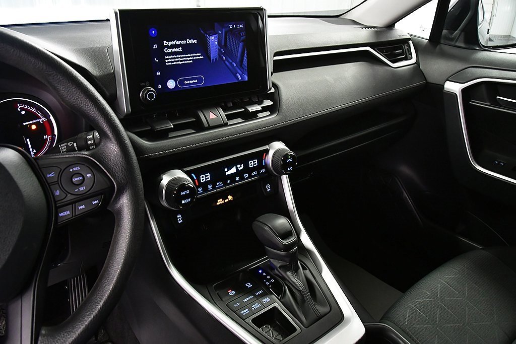 Used 2024 Toyota RAV4 XLE image 21