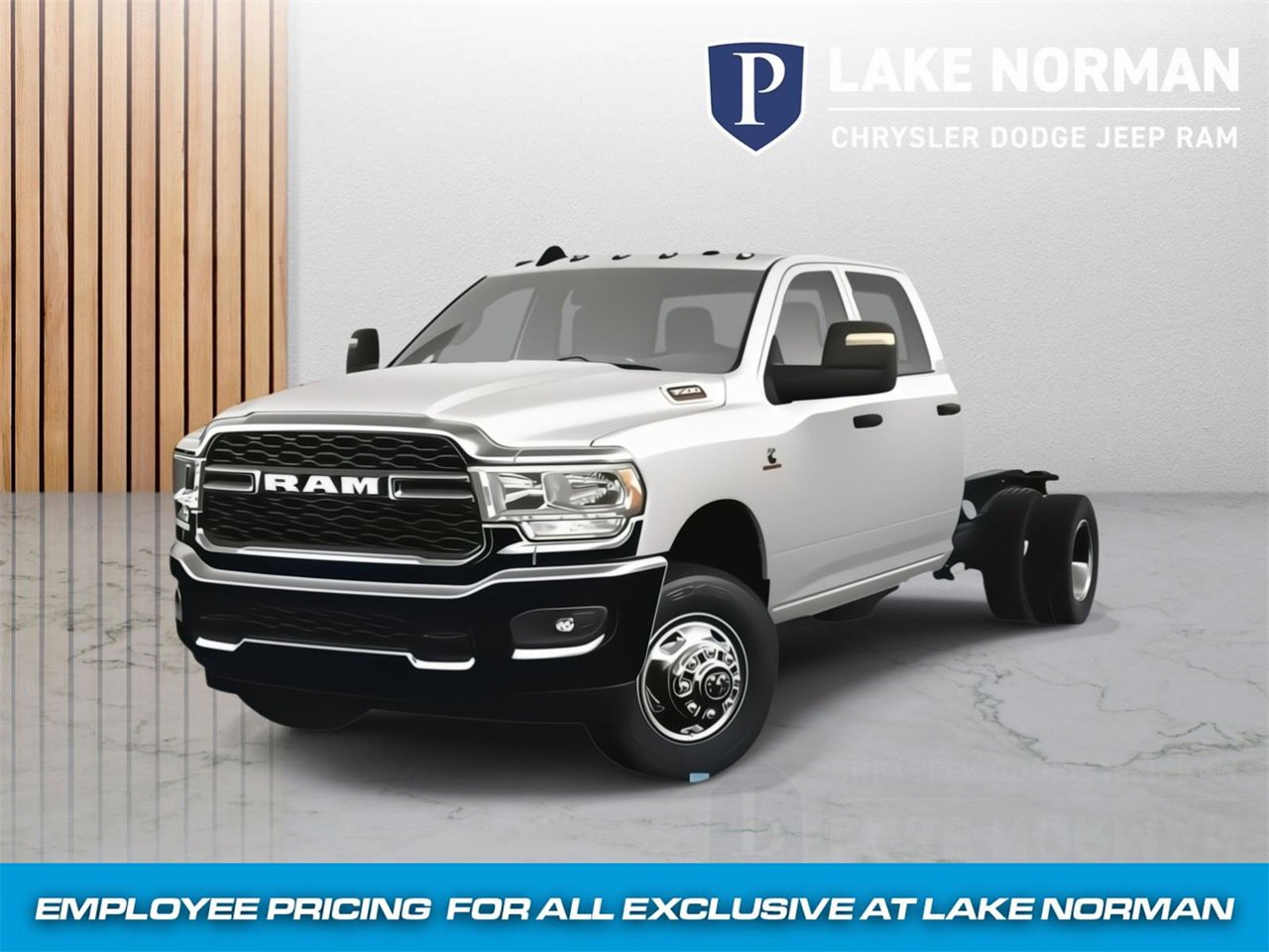 New 2024 RAM 3500 Tradesman w/ Chrome Appearance Group