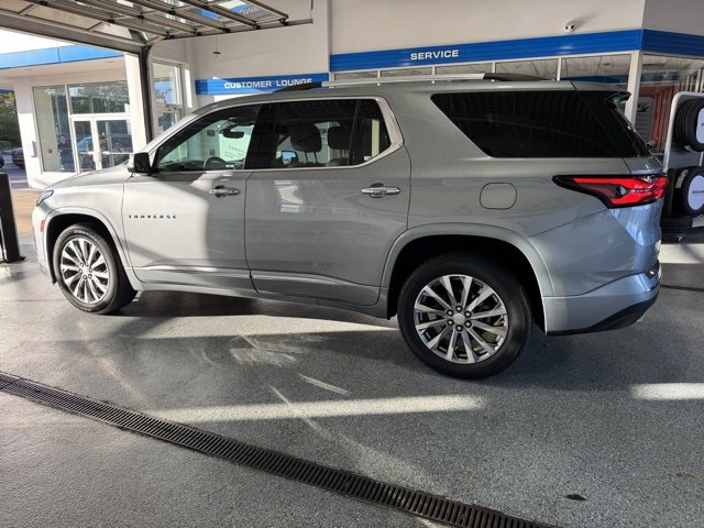 Used 2023 Chevrolet Traverse Premier w/ LPO, Floor Liner Package image 5