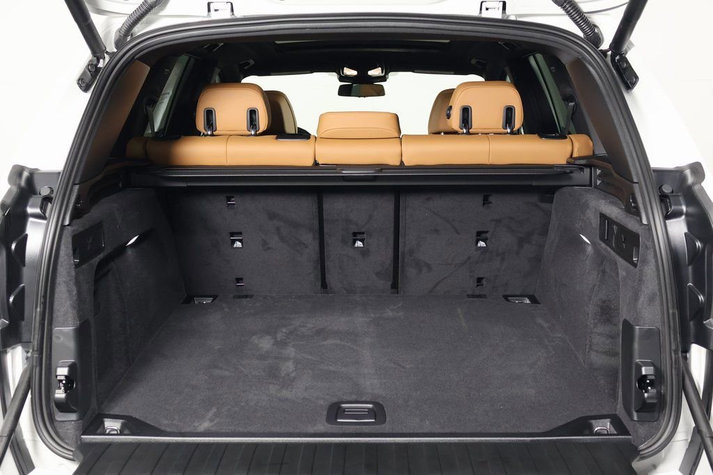 New 2026 BMW X5 sDrive40i w/ Climate Comfort Package RWD image 8