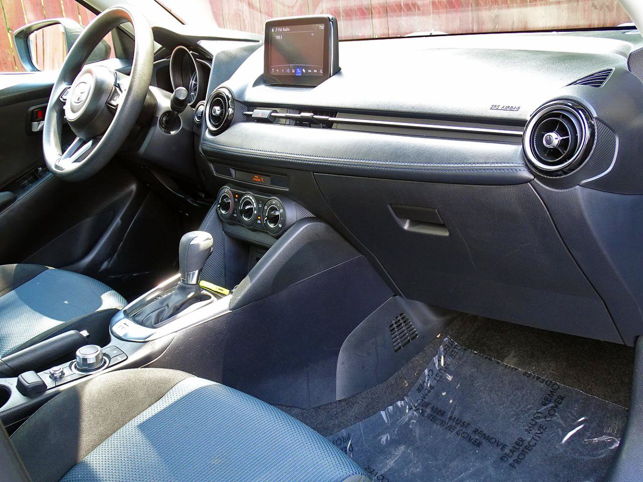 Used 2019 Toyota Yaris LE FWD image 32