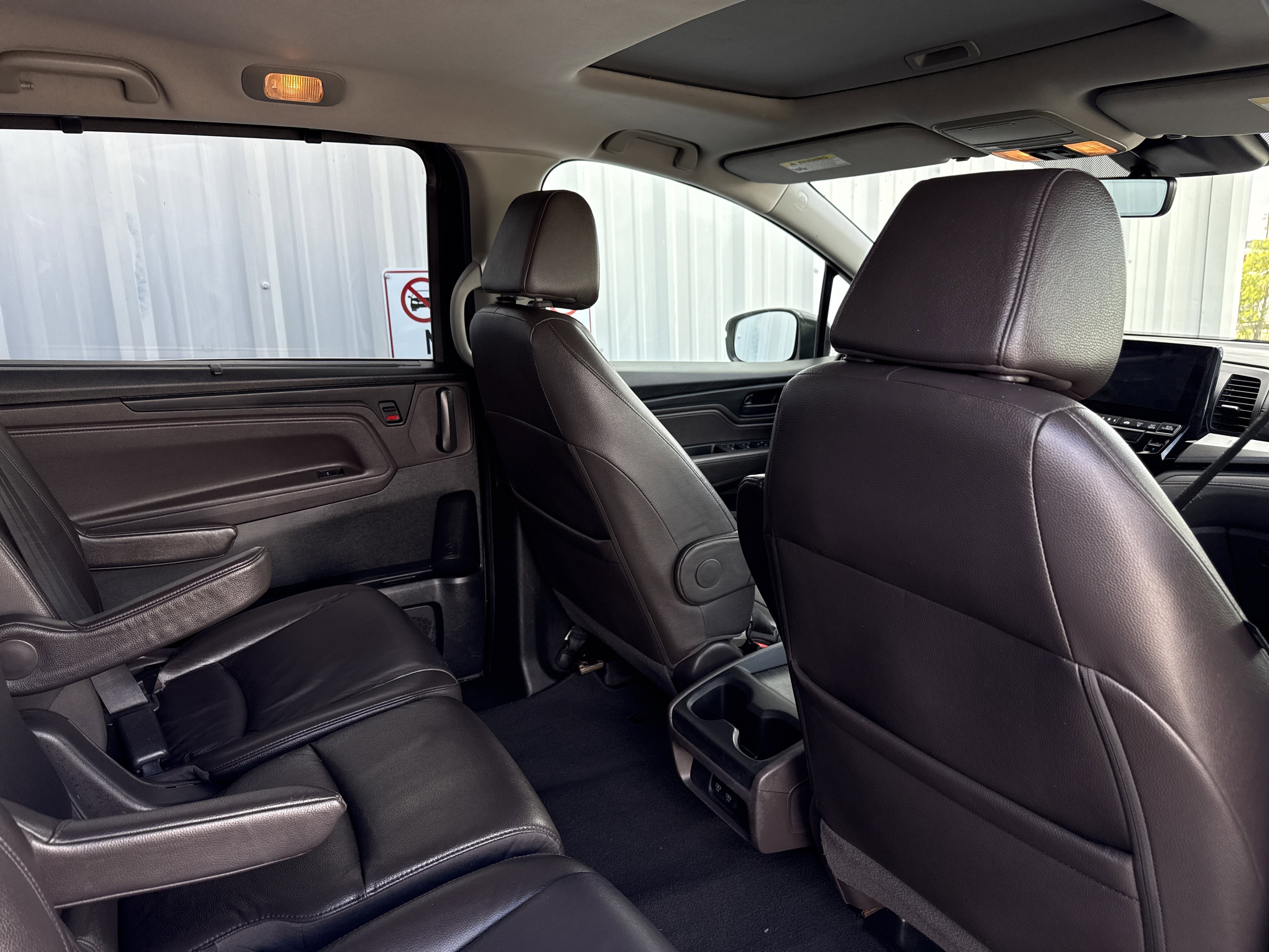 Used 2018 Honda Odyssey EX-L image 45