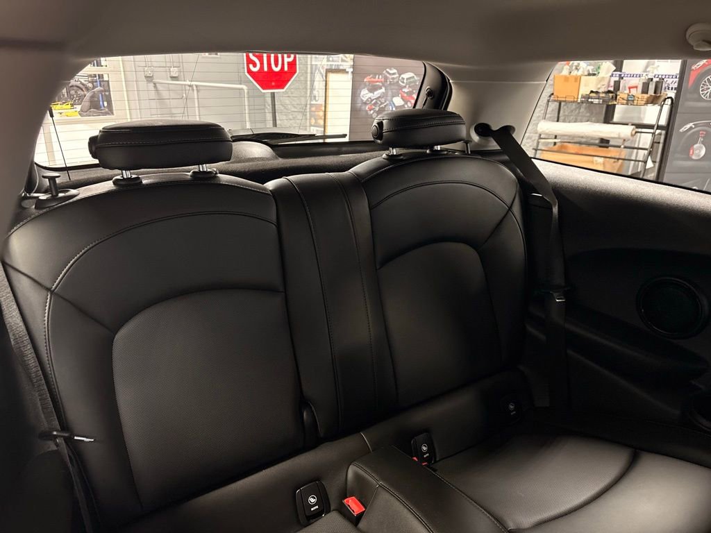 Used 2022 MINI Cooper SE image 14