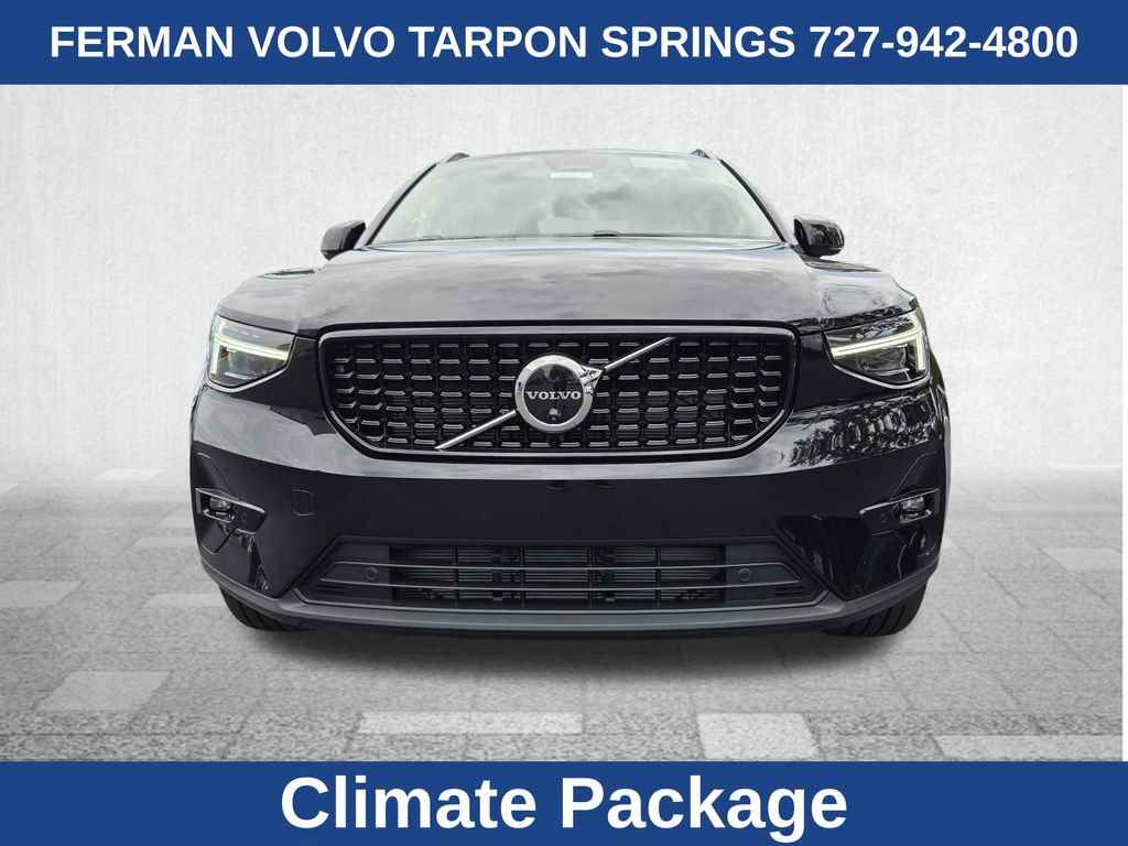 New 2026 Volvo XC40 B5 Plus w/ Climate Package AWD/4WD image 4
