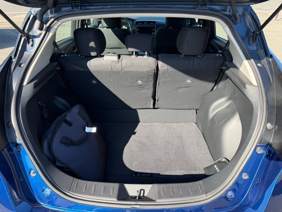 Used 2025 Nissan Leaf S FWD image 41