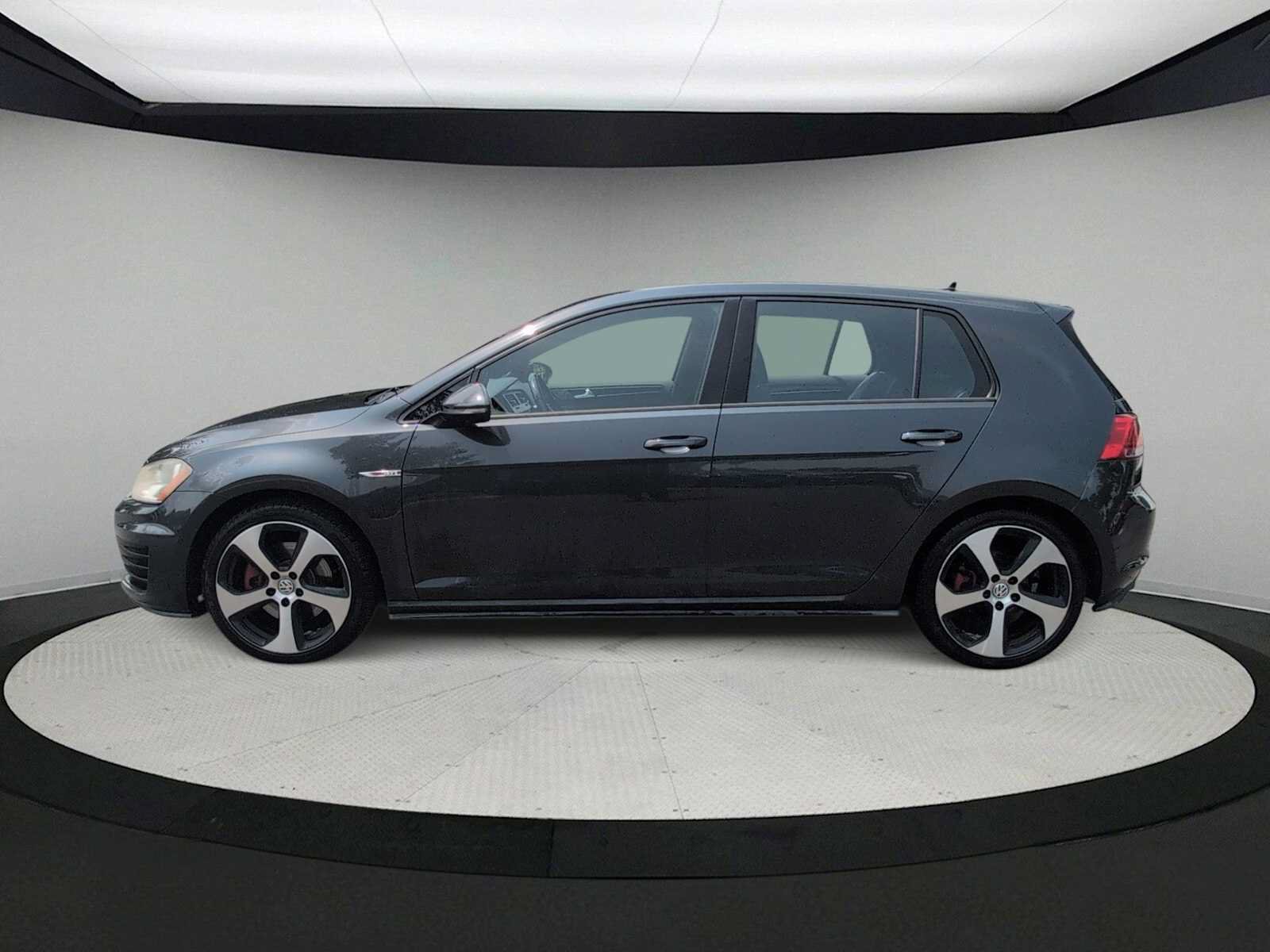 Used 2015 Volkswagen GTI S FWD image 5