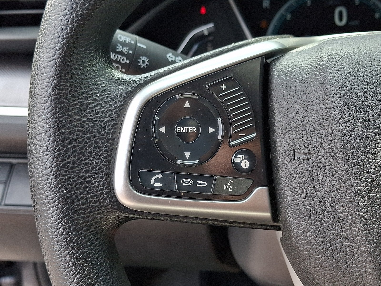 Used 2018 Honda Civic EX image 22