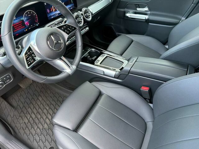Certified 2026 Mercedes-Benz GLB 250 image 11