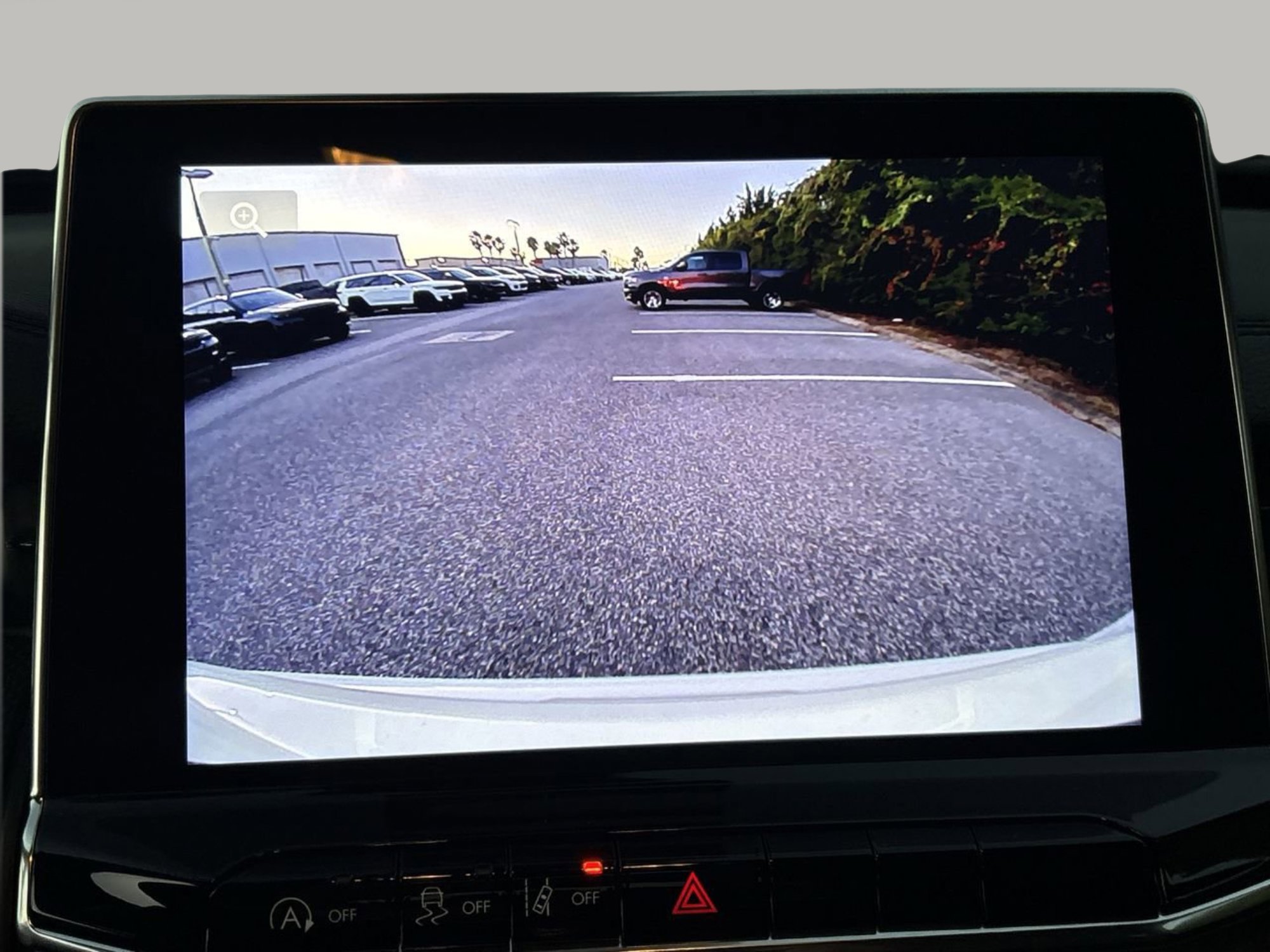 New 2026 Jeep Compass Latitude image 15