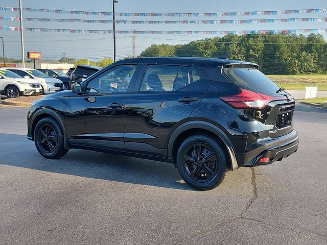 Certified 2023 Nissan Kicks S FWD image 5