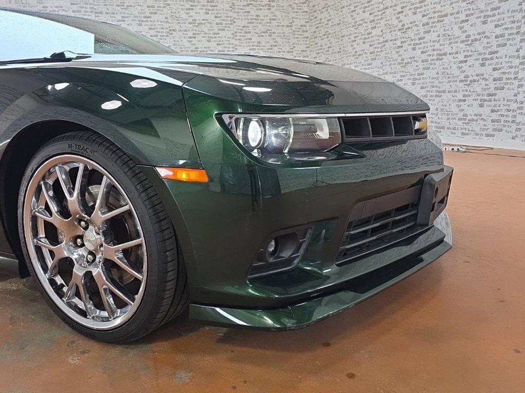 Used 2015 Chevrolet Camaro SS w/ Green Flash Special Edition image 10