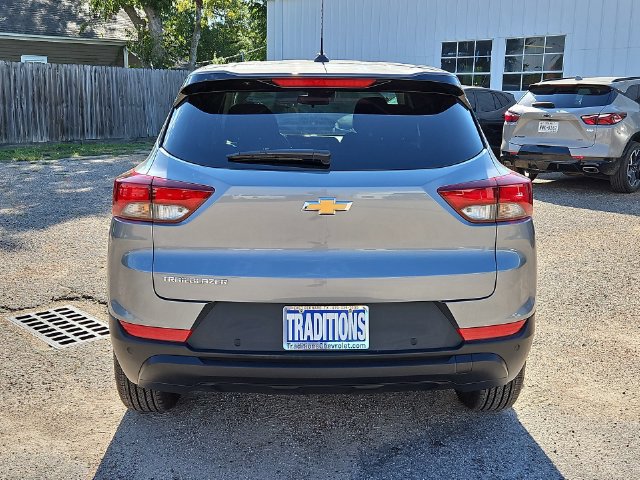 New 2026 Chevrolet TrailBlazer LS w/ LS Convenience Package FWD image 45